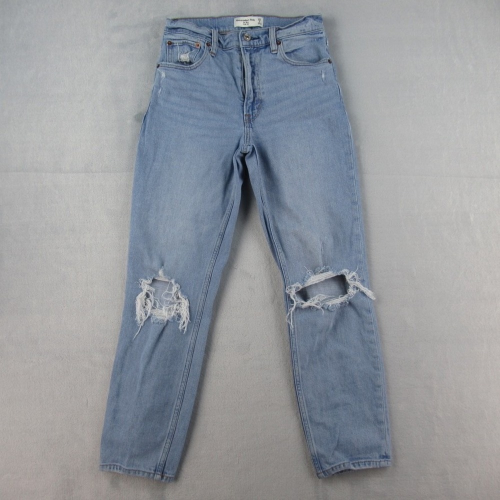 Abercrombie & Fitch The Mom High Rise Distressed Jeans Light Wash Size 26/2‎